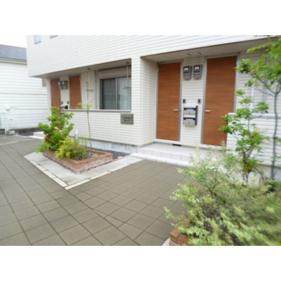 【エントランス】 | サンスルガC