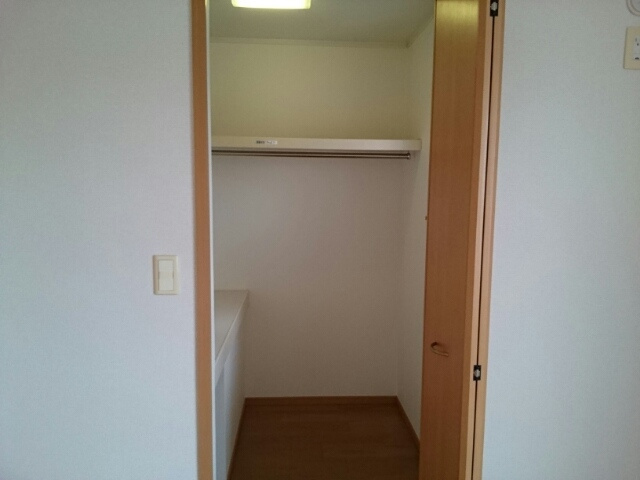 ヴィラ・フィオーレの収納|収納