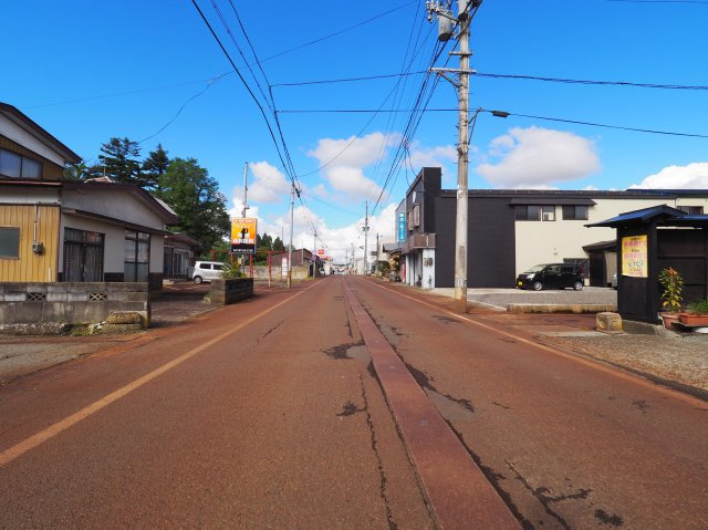 【土地図】 | 【建築条件なし】大仙市角間川町 ２方向道路の角地物件 東側道路は消雪道路の137.99坪 住宅用地