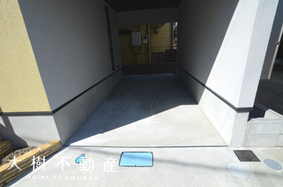 【駐車場】 | 海老名市門沢橋2丁目　新築戸建て　全１棟　【仲介手数料無料】