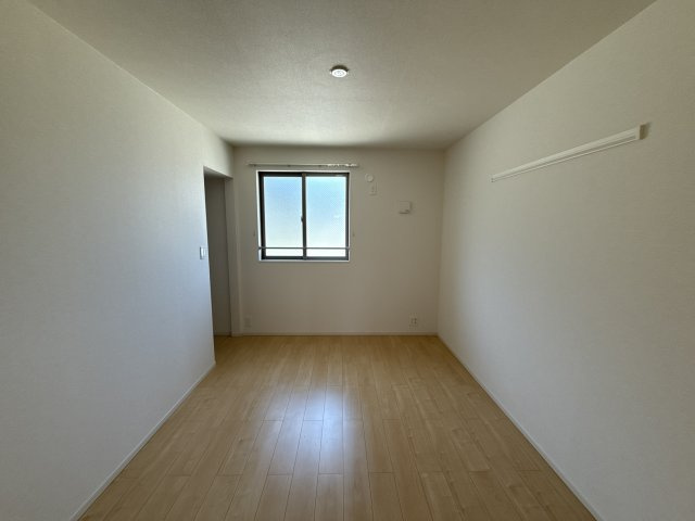 リヴィエールⅡの洋室