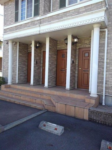 バーミィ　Ｆ．Ⅱのエントランス|建物の内部です