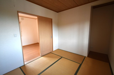 【和室】 | コーポニュータウン