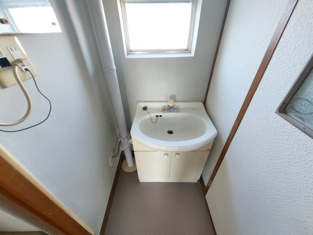 公団狭山住宅11号棟の洗面所