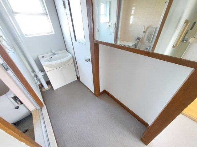 公団狭山住宅11号棟のその他