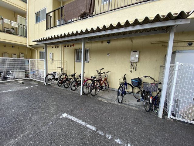 マンションニューハマ1のその他共用部分|駐輪場