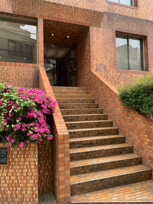 【エントランス】 | ビジデンス千駄ヶ谷 | 毎日通るエントランスはこのようになっています