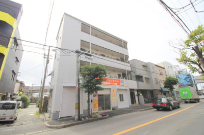 【外観】 | ファルーシュ曽根中里