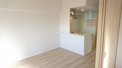 【居間・リビング】 | ネストピア県庁口駅前