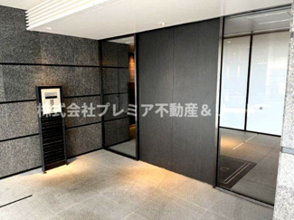 【エントランス】 | 建物の内部です