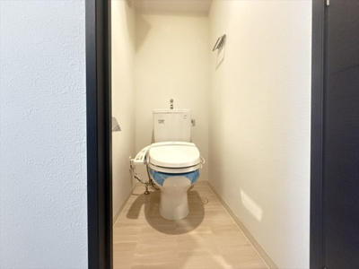 【トイレ】 | アスヴェル大阪城WESTⅡ | ゆったりとした空間のトイレです