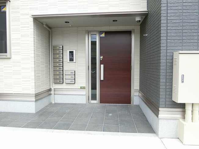 【エントランス】スカイ長束