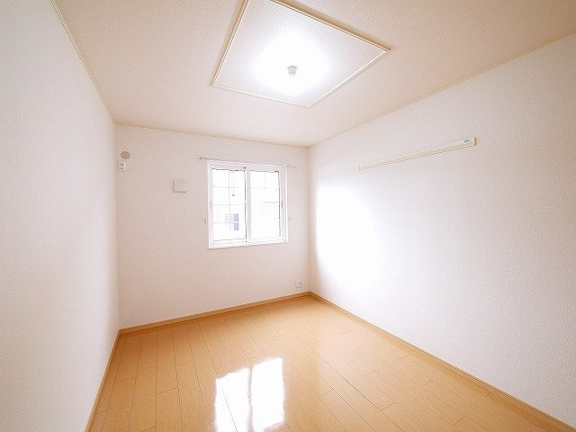 フォルシュの洋室|コンパクトで使いやすい洋室です