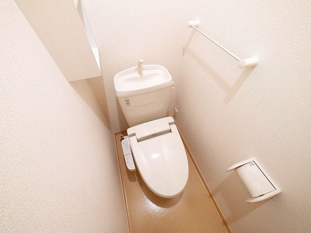 フォルシュのトイレ|コンパクトで使いやすいトイレです