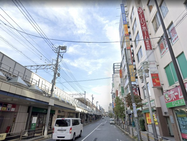 YK-6ビルの周辺