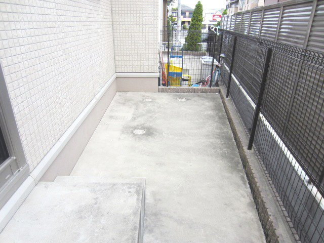 【庭】