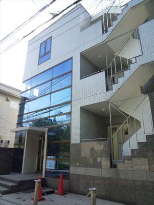 【外観】 | 若葉三信ビル | 建物外観を気になさる方へ、見た目の良い物件です