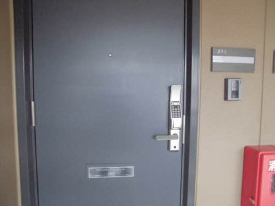 【玄関】 | ピースフルT