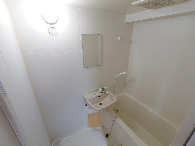 CBヒルズの浴室