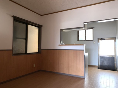 【居間・リビング】 | サンヒルズ蔵王 | DK8帖