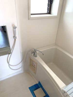 【浴室】 | サンヒルズ蔵王 | 窓付き