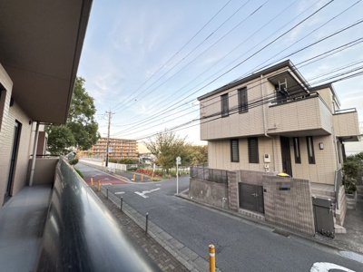 【展望】 | クレアヒルズ上星川東棟 | 2階部分からの眺望です。