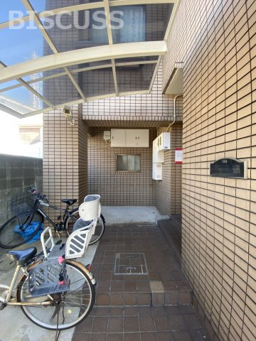 エクセレント堺のエントランス