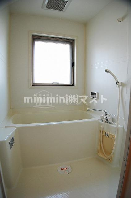 アーデンタワー立売堀の浴室