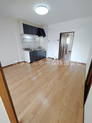 【居間・リビング】 | 杉浦マンション