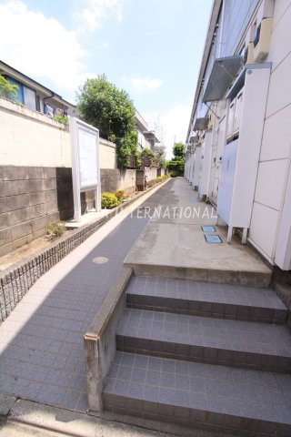 レオパレス山栄アビタのエントランス