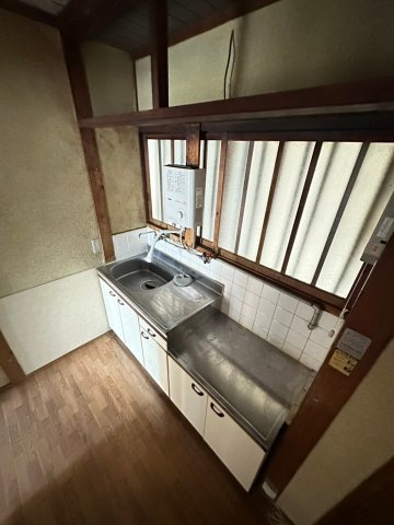 北別府貸家のキッチン