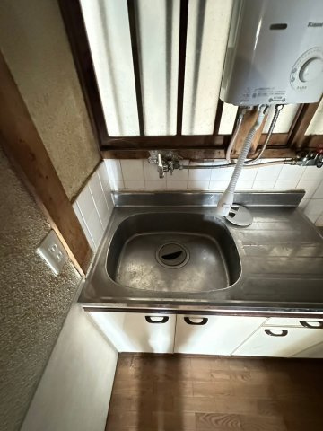 北別府貸家の洗面所