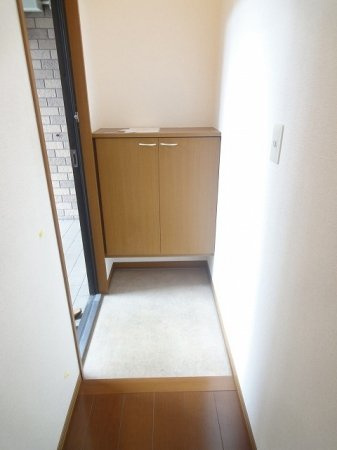 熊本市南区御幸笛田６丁目のアパートの玄関