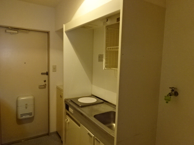 Uマンションのキッチン