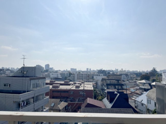 【展望】 | 南向きの4階部分、眺望と陽当たりが良いお部屋です！