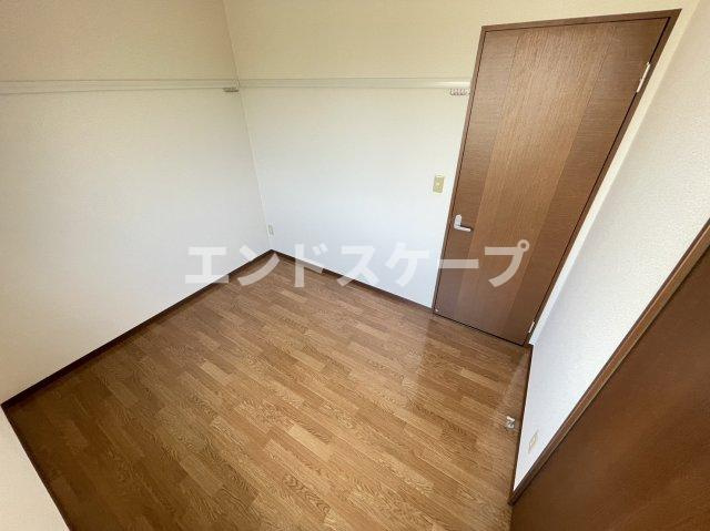 グランドヒルズAの洋室|高崎、前橋エリアのお部屋探しはエンドスケープまで！お客様の理想お聞かせ下さい♪
