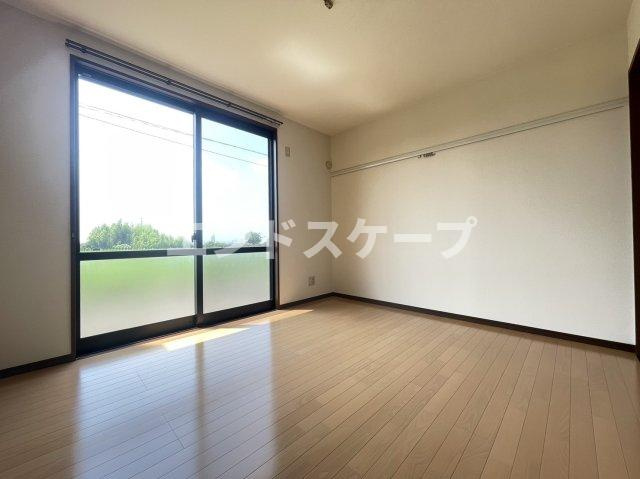 グランドヒルズAの洋室|高崎、前橋エリアのお部屋探しはエンドスケープまで！お客様の理想お聞かせ下さい♪