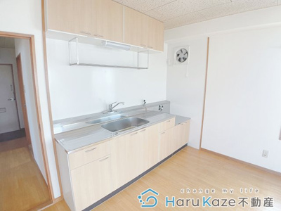 【キッチン】 | 高田ビル【名古屋市賃貸・2面バルコニー】