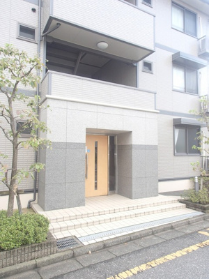 住まう人を迎えるエントランス！