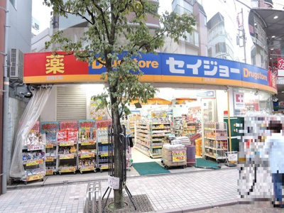 ドラッグストア