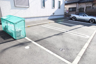 ★敷地内駐車場★（要空き確認）