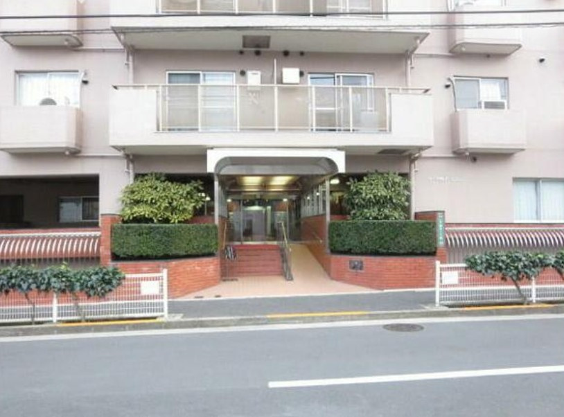 【エントランス】