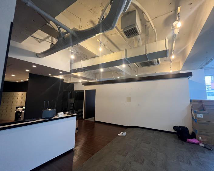 横浜イーストゲートビルの内装