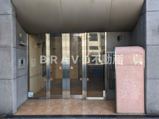 ベルビュー7番館のエントランス