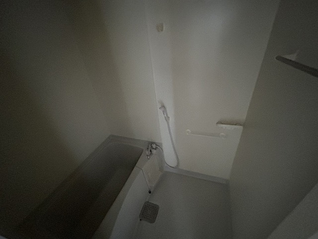 シティハイム種崎の浴室|お風呂で日々の疲れを落としましょう
※間取り反転の場合あり