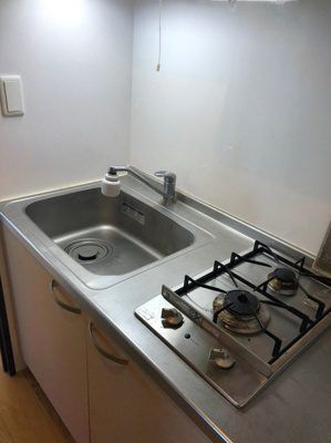 【キッチン】 | エルピス高宮駅前 | 別号室の写真になります。現況優先。