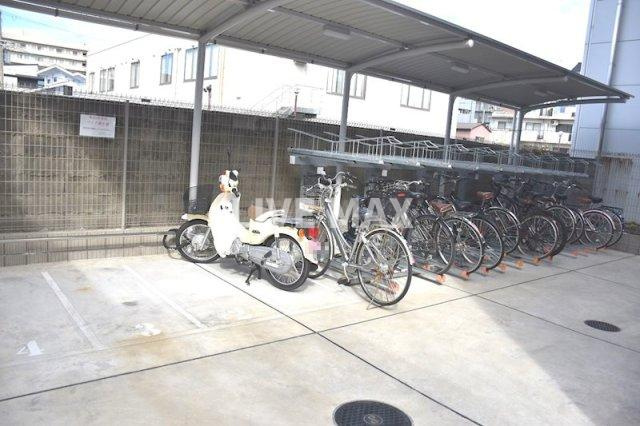 バイク置き場