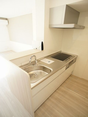 【キッチン】 | SOLANA（ソラナ） | システムキッチン3口コンロ付きです♪