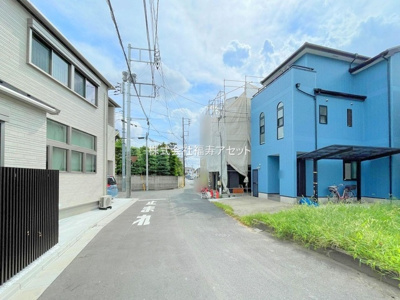 【前面道路含む現地写真】 | 葛飾区東新小岩４丁目　新築戸建　全２棟
