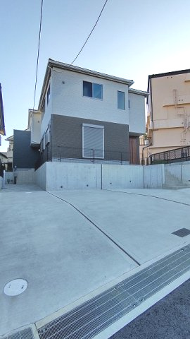 箕面市瀬川５丁目の新築一戸建の外観